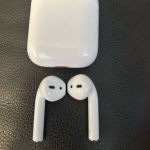 Apple AirPods 2nd Generation Wireless Earbuds with Charging Case - White